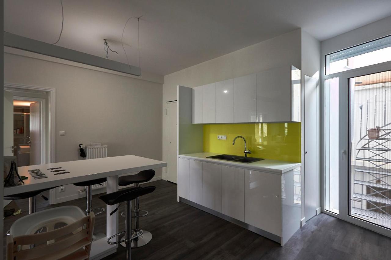 Fully Renovated, Family-Friendly Apartment, Next To A Huge Green Park, In Athens Center Kültér fotó