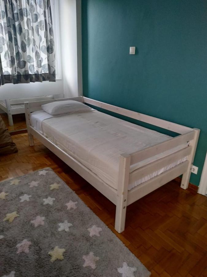Fully Renovated, Family-Friendly Apartment, Next To A Huge Green Park, In Athens Center Kültér fotó